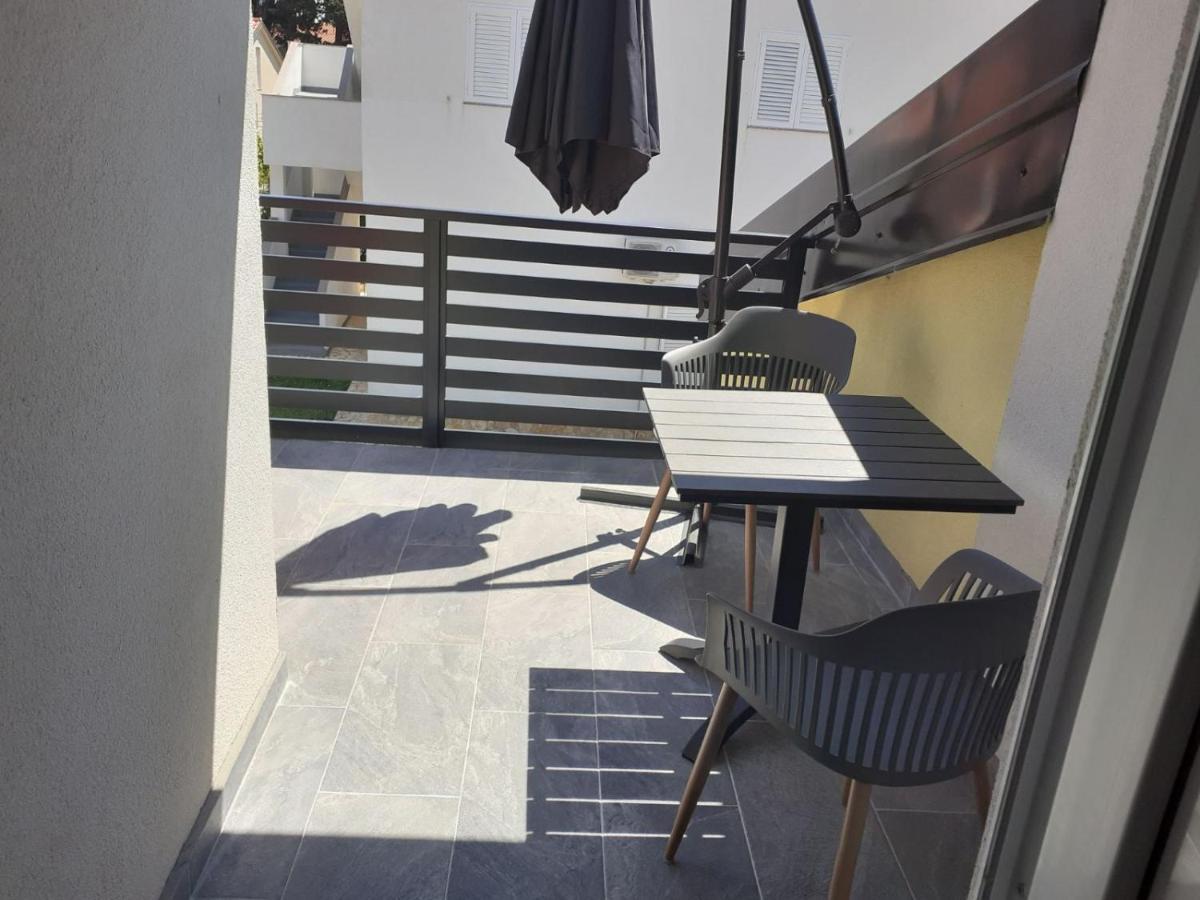Pavel, Studio Apartman Privlaka  Exterior foto